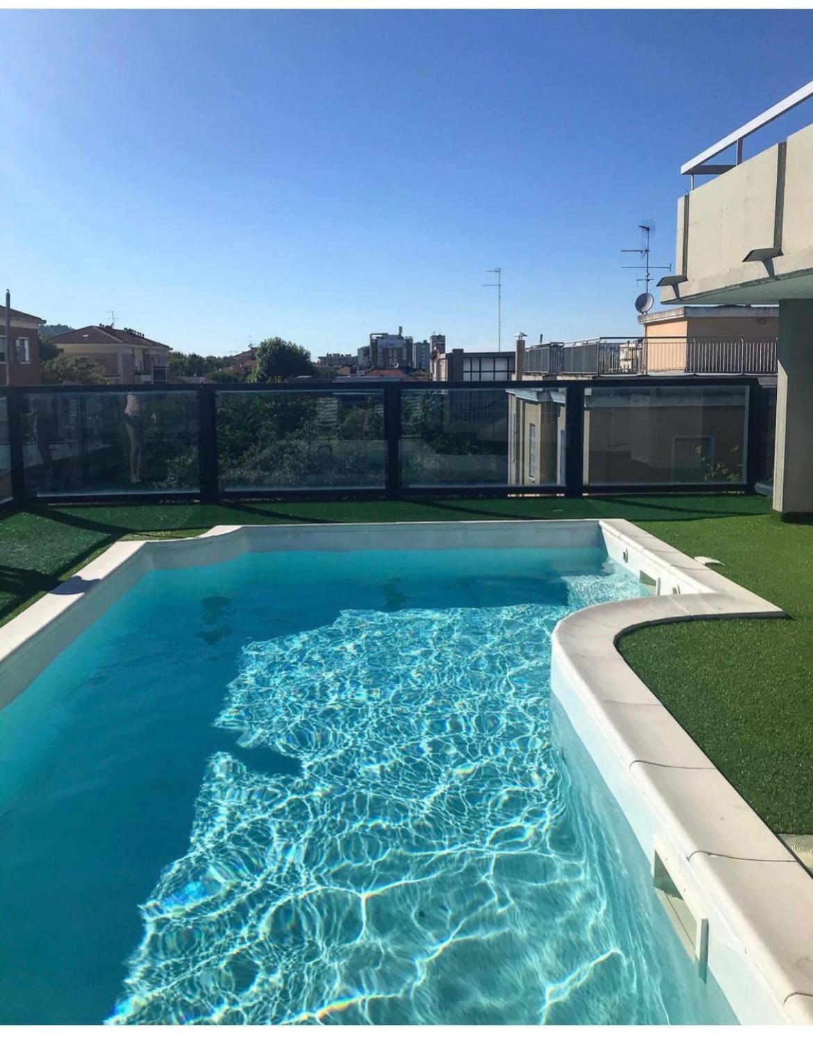Hotel Caesar Pesaro Bagian luar foto